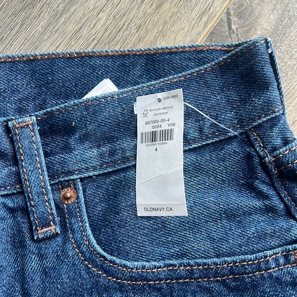 NWT Old Navy Denim Dad Shorts - Picture 3 of 5